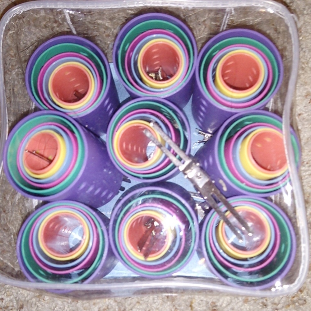 Hair rollers